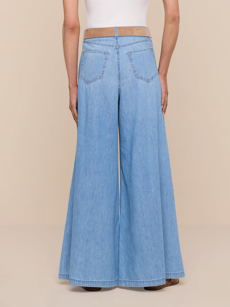 L’ Agence Dariela Wide-Leg Jean