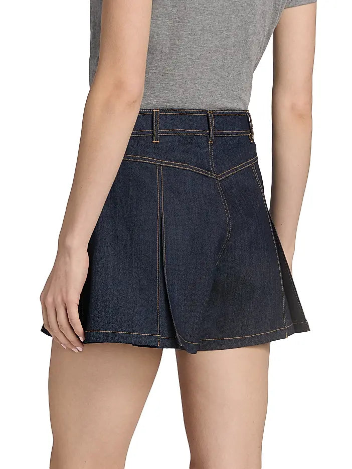 Cinq A Sept Desi Short