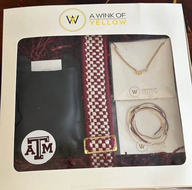 A Wink Of Yellow Game Day Set