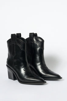 CARA VINTAGE PATENT