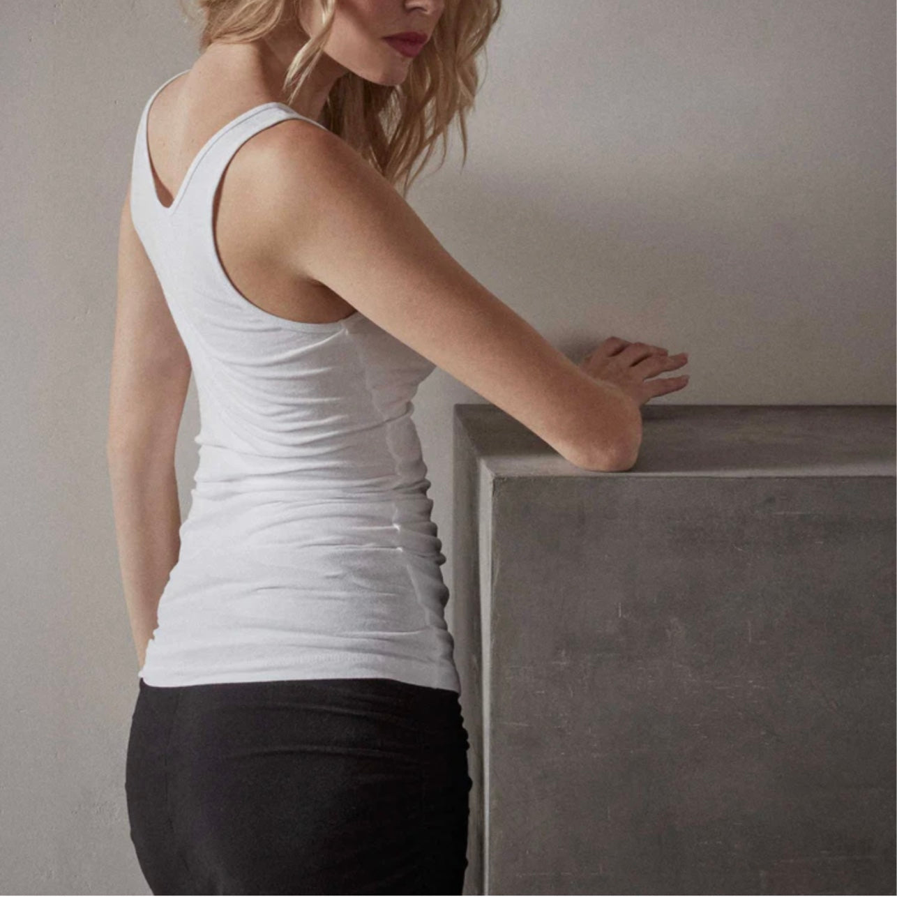 James perse long tank - white