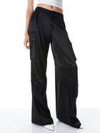 Alice & Olivia JOETTE LOW RISE CARGO PANT