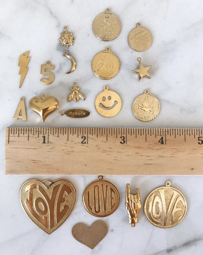 Hart large smiley face charm
